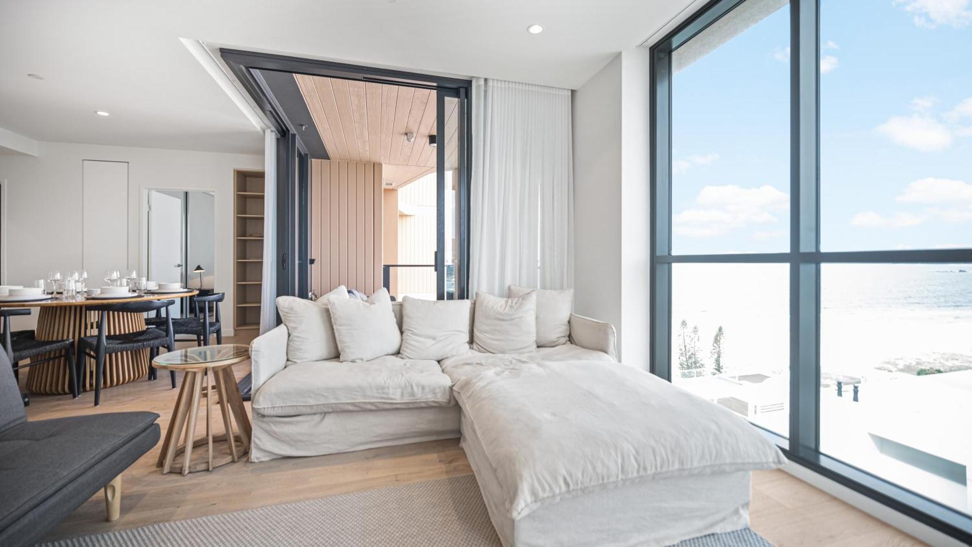 Luxury Beachside Apartment